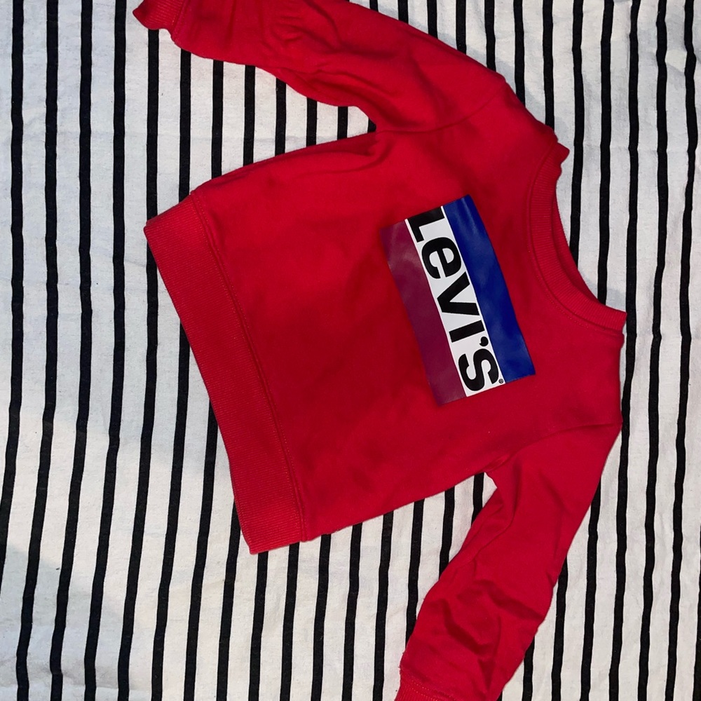 Toddler crew neck Levi’s sweatshirt